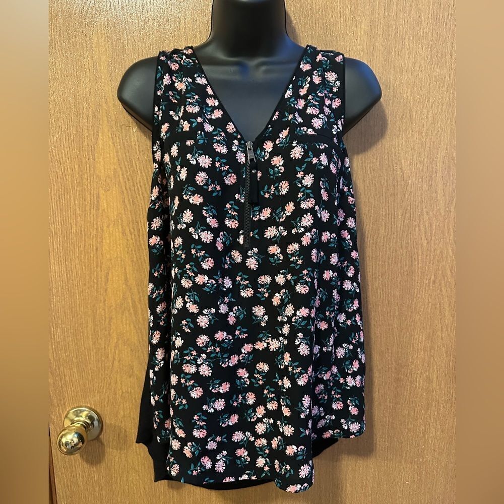 Candie’s women’s sleeveless floral print blouse - size XXL